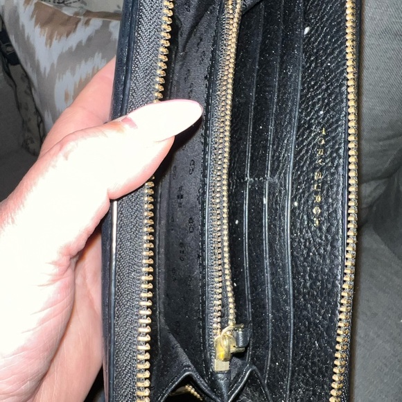 Tory Burch bag and wallet set - Picture 6 of 6